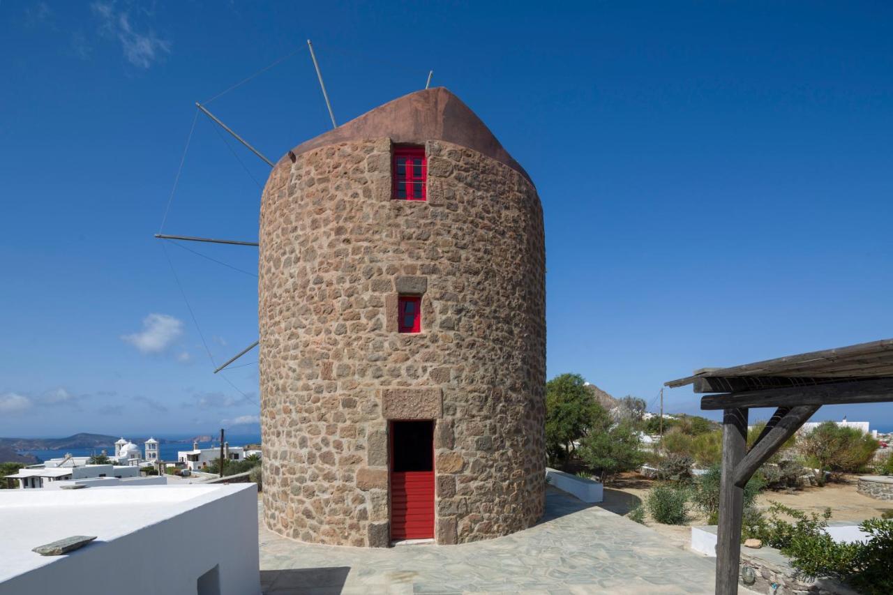 Marketos Windmill And Houses Trypiti Bagian luar foto